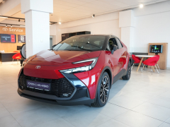 Toyota C-HR Exclusive 1.8i 140 CP