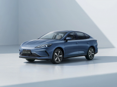 BYD Seal 5 DM-i Design 157 KW 212 CP DemoCar